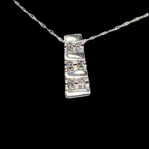 10k gold genuine 6 diamond pendant 16” chain marked yesterday today tomorrow - Picture 6 of 11
